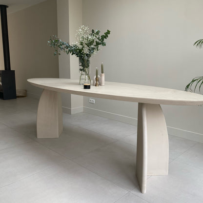 Stijlvol Dineren met Betonlook Eettafel Lilly - De Beton Salon