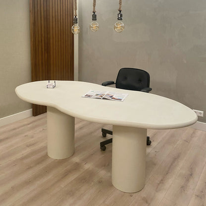 Eettafel Maja Stijlvol Dineren met Organische Betonlook Eettafel Maja - De Beton Salon